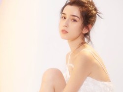 Huang Xiaoming Dituduh Berselingkuh dengan Hanikezi, Aktris Cantik dari Uighur