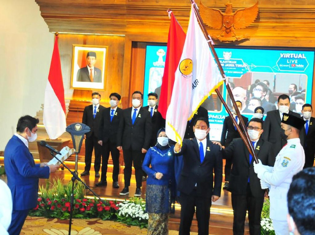 Resmi Dilantik, HIPMI Perkuat Dukungan untuk Jatim Bangkit Resmi Dilantik, HIPMI Perkuat Dukungan untuk Jatim Bangkit