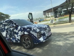 Terciduk! Hyundai Creta Keliaran Pakai Kamuflase Kepulauan Indonesia