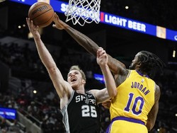 Hasil NBA Hari Ini: Tanpa LeBron James, Lakers Tundukkan Spurs