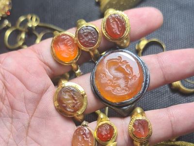 Potret Cincin Emas-Patung Buddha, Harta Karun Sriwijaya di Sungai Musi