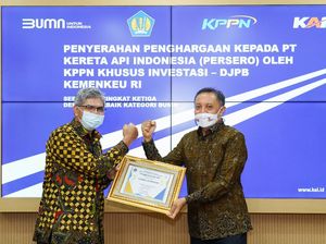 KAI Raih Penghargaan Debitur Terbaik Kategori BUMN dari Kemenkeu