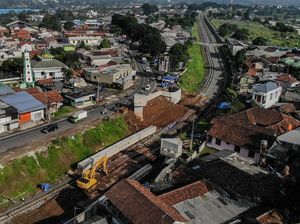 Foto Tampak Atas Progres Rel Ganda Sukabumi-Bogor, Kelar 2022 Foto Tampak Atas Progres Rel Ganda Sukabumi-Bogor, Kelar 2022