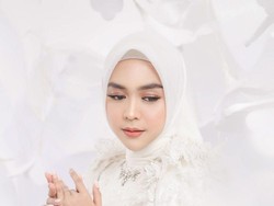Jelang Nikah, Ria Ricis Sumbang Donasi ke Masjid di Sekitar KUA