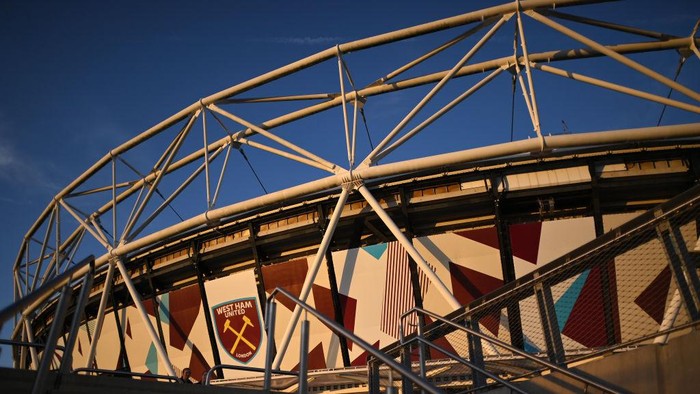 LONDON, ENGLAND - OCTOBER 21: A general view outside the stadium prior to the UEFA Europa League group H match between West Ham United and KRC Genk at Olympic Stadium on October 21, 2021 in London, England. (Photo by Justin Setterfield/Getty Images)