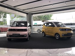 Wuling Pamer Mobil Listrik Murah Hongguang EV di Jakarta, Kapan Mulai Dijual?