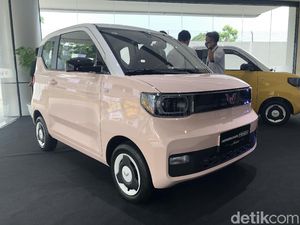 Akhirnya! Mobil Listrik Murah Meriah Wuling Hongguang EV Mendarat di Jakarta