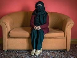 Perempuan Afghanistan Dipenjara, Tapi Para Bandit Dibebaskan Taliban