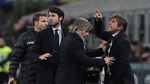 Gaya Teriak-teriak Conte, Pemain sampai Wasit pun Kena!