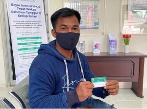 Penghasilan Terbatas, Petani Karet Ini Bersyukur Dibantu Iuran JKN-KIS Penghasilan Terbatas, Petani Karet Ini Bersyukur Dibantu Iuran JKN-KIS