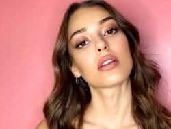 Heboh Finalis Miss Turki Nekat Bercinta di Toilet Umum, Ini Profilnya