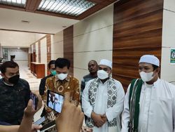FUI Banten ke DPR, Bahas Kasus Habib Rizieq hingga Terorisasi Munarman