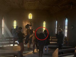 Video: Cara Sutradara Rust Bangkit dari Tragedi Tewasnya Halyna