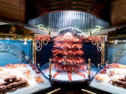 Ini Dia Resto AYCE dengan Menu Makanan Paling Mewah di Dunia