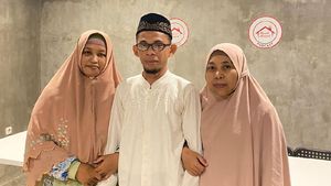 Potret Istri di Sulsel Viral Antar Suami Nikah Lagi, Datang Tanpa Makeup