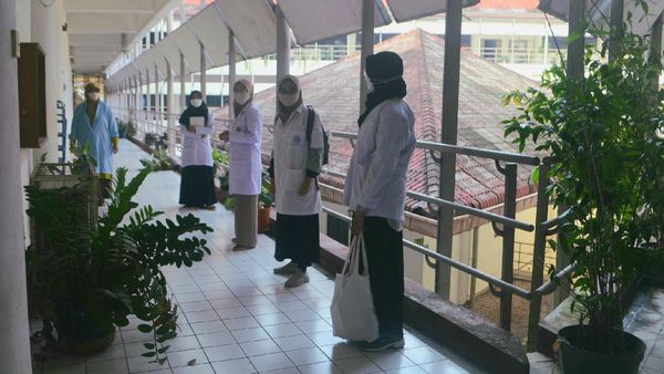 7 Potret Kuliah Tatap Muka Praktikum di IPB University
