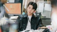 Gaya Sehun EXO Jadi Pegawai Baru di Now We Are Breaking Up