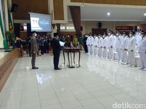 Lantik 52 Kades, Bupati Bandung: Segera Laksanakan Vaksinasi!
