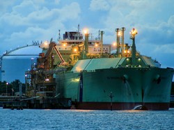 RI Uji Coba LNG buat Bahan Bakar Kapal