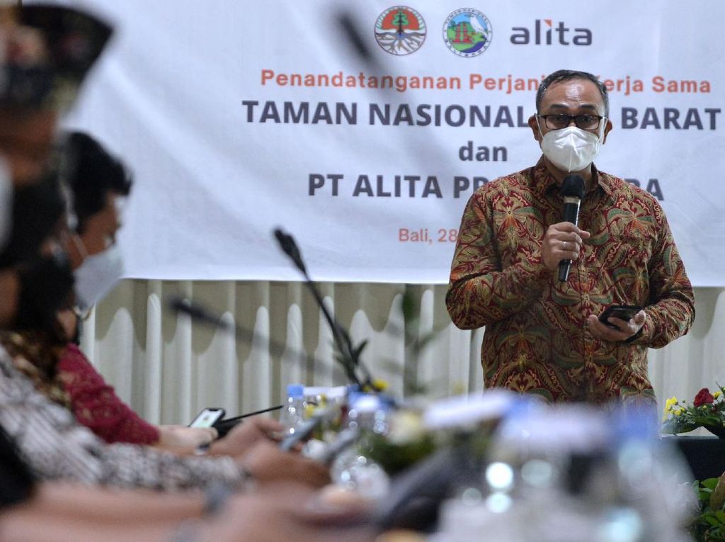 Penyediaan Sarana Komunikasi di Taman Nasional Bali Barat