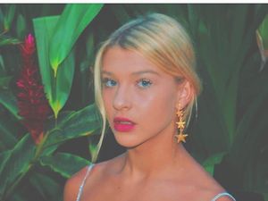 10 Pesona Phoebe Gates, Putri Bungsu Bill Gates yang Makin Dewasa