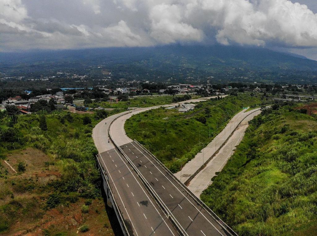 Potret Proyek Tol Bocimi dari Udara Potret Proyek Tol Bocimi dari Udara