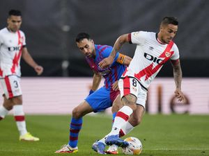 Sergio Busquets Akui Jadi Penyebab Barca Kalah dari Vallecano