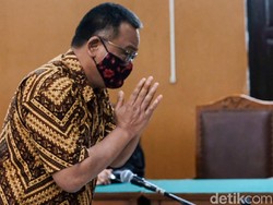 Alasan Hakim Tak Tahan Jumhur Hidayat Meski Divonis 10 Bulan Bui