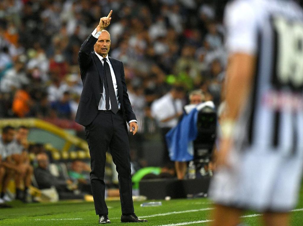 Juve-nya Allegri di 10 Laga Pertama: Kalah dari Pirlo, Jauh dari Sarri Juve-nya Allegri di 10 Laga Pertama: Kalah dari Pirlo, Jauh dari Sarri