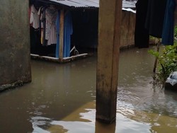 Banjir Rendam Rumah Warga di Tangerang, Sudah 2 Hari Belum Surut