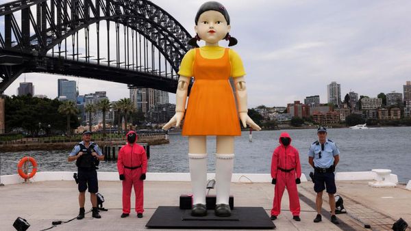 Boneka Squid Game Mendunia!