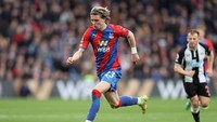 Conor Gallagher (21 tahun) sedang bersinar bersama Crystal Palace, yang lagi dipinjamkan oleh Chelsea. Gallagher terlihat bersinar di bawah polesan manajer Patrick Vieira, sejauh ini bikin empat gol dan dua assist dari 10 laga (Getty Images)