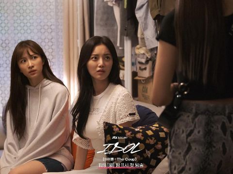 Still cuts Idol: The Coup