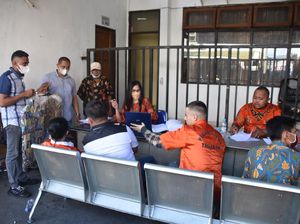 Istri dan WNA Selingkuhan Pembunuh Juragan Emas di Jayapura Segera Disidang Istri dan WNA Selingkuhan Pembunuh Juragan Emas di Jayapura Segera Disidang