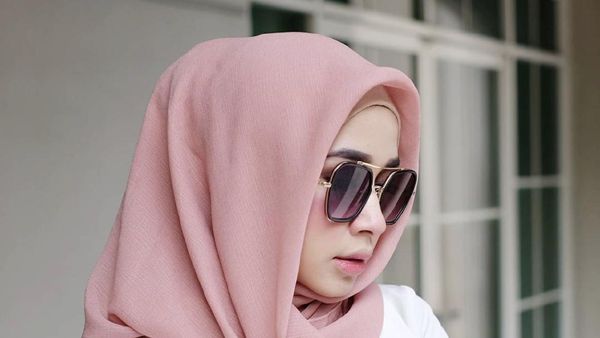 10 Potret Hijabers yang Viral Disebut Mirip dengan Laudya Cynthia Bella