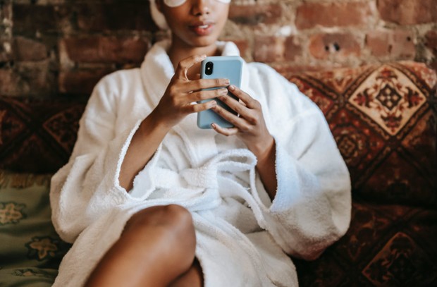 Hindari Menggunakan Gadget Berlebih