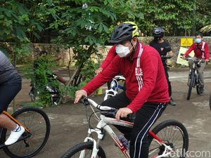 Raker di Yogya Dikritik, Ketua KPK Pagi-pagi Gowes ke Kopi Klotok