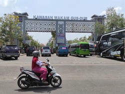 Makam Gus Dur Siap Dibuka Kembali, Ini Syarat yang Harus Dipenuhi Peziarah