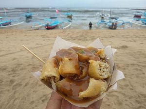 Mau Liburan Hemat? Kuliner Bali Mulai Rp 5 Ribu Ini Jadi Pilihan Enak Mau Liburan Hemat? Kuliner Bali Mulai Rp 5 Ribu Ini Jadi Pilihan Enak