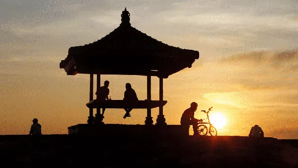 Foto-foto Geliat Warga Asia di Bulan Oktober