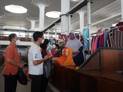 Walkot Semarang Arahkan PNS untuk Berbelanja di Pasar Johar