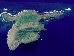 Main Google Maps, Eh Ketemu Pulau Mirip Baby Yoda Star Wars