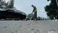 Ranjau Paku Makin Masif, Satpol PP Gencarkan Operasi Pembersihan