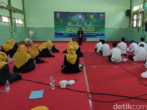 SMA Negeri 1 Sidoarjo Gelar Maulid Nabi Secara Daring