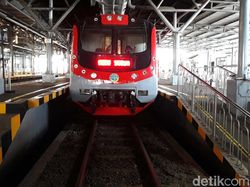 Pria Tertabrak KRL di Stasiun Lempuyangan Terseret 15 Meter