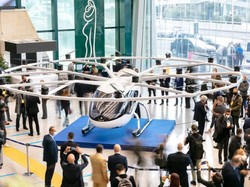 Keren! Roma Bakal Hadirkan Taksi Terbang untuk Penumpang