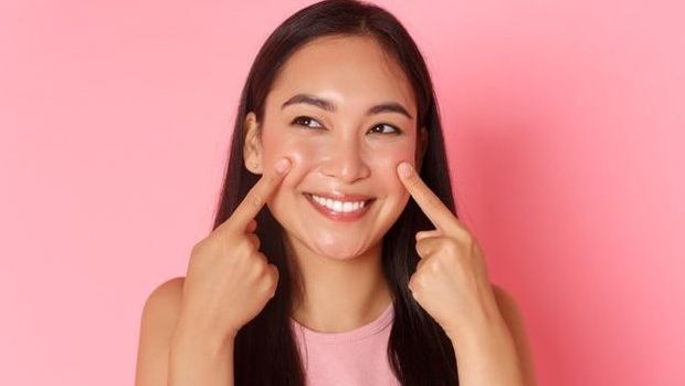 Kandungan skincare tingkatkan kolagen/Foto: Freepik/benzoix