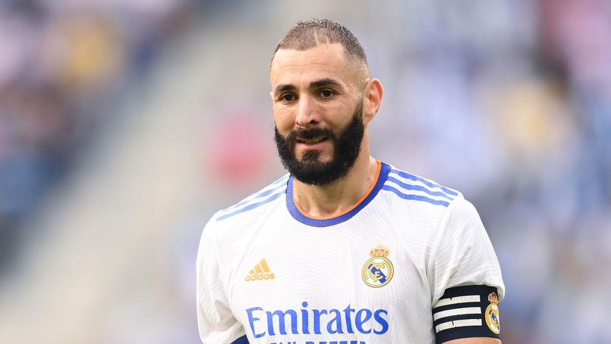 Benzema absen di laga melawan Elche. Foto: Getty Images/David Ramos
