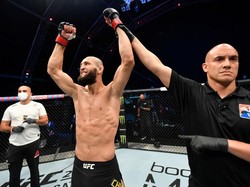 UFC 267: Khamzat Chimaev Menggila Lagi, Kini Tumbangkan Li Jingliang
