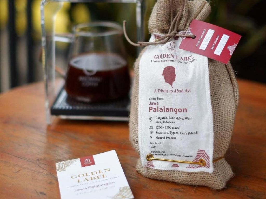 Kisah Inspiratif Abah Ayi di Balik Kopi Jawa Palalangon yang Semerbak Kisah Inspiratif Abah Ayi di Balik Kopi Jawa Palalangon yang Semerbak